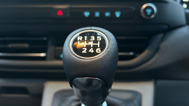 Ford Transit Custom 280 L1 Diesel Fwd 2.0 EcoBlue 136ps H1 Van Limited